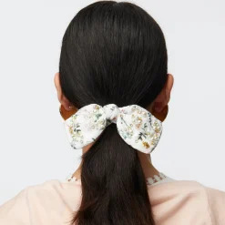 ANNIE PENNY LIBERTY PEARL CRYSTAL BOW SCRUNCHIE