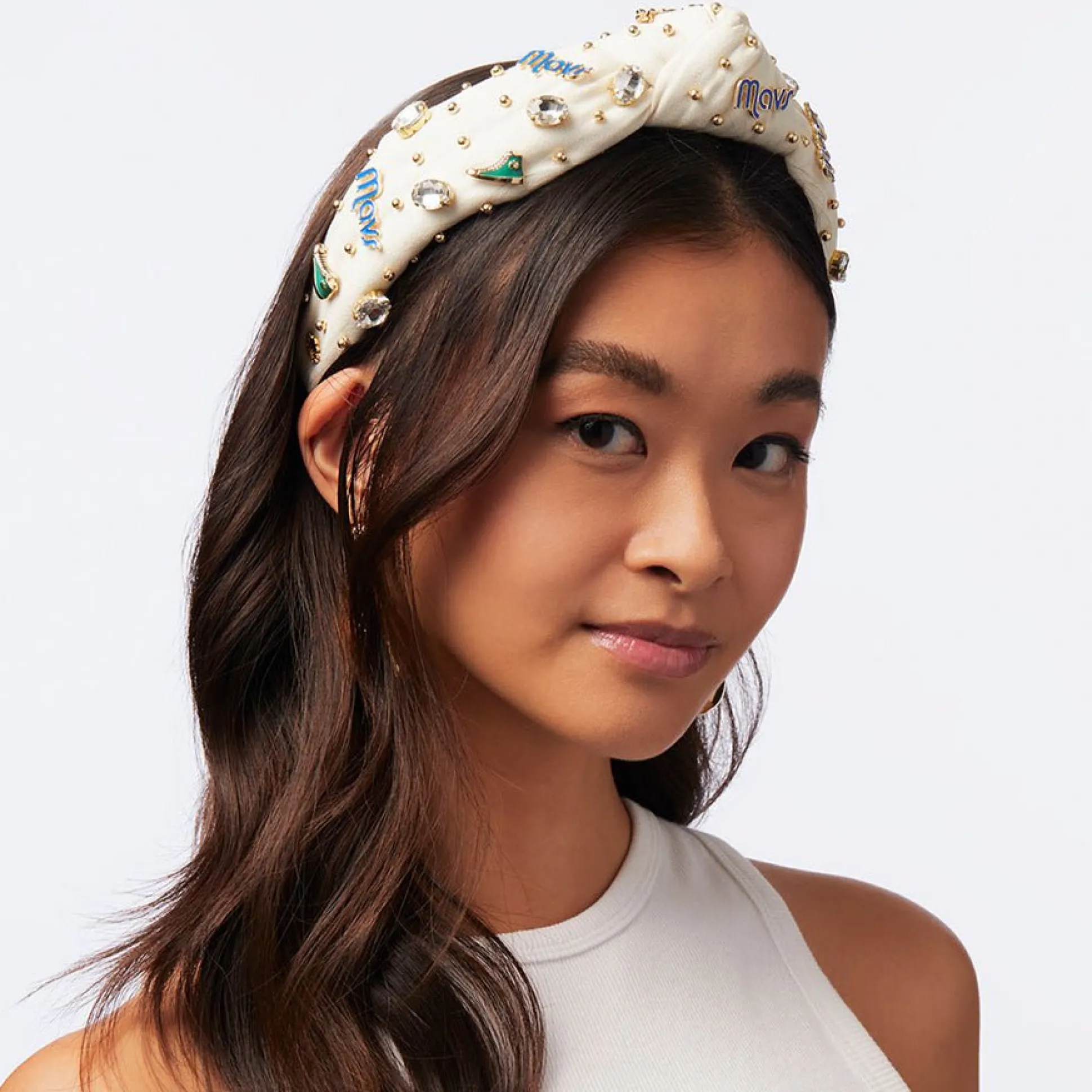 DALLAS MAVERICKS LELE SADOUGHI / NBA IVORY EMBELLISHED KNOTTED HEADBAND