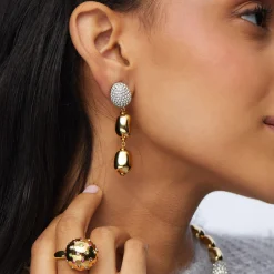 GOLD PEBBLE LINEAR EARRINGS