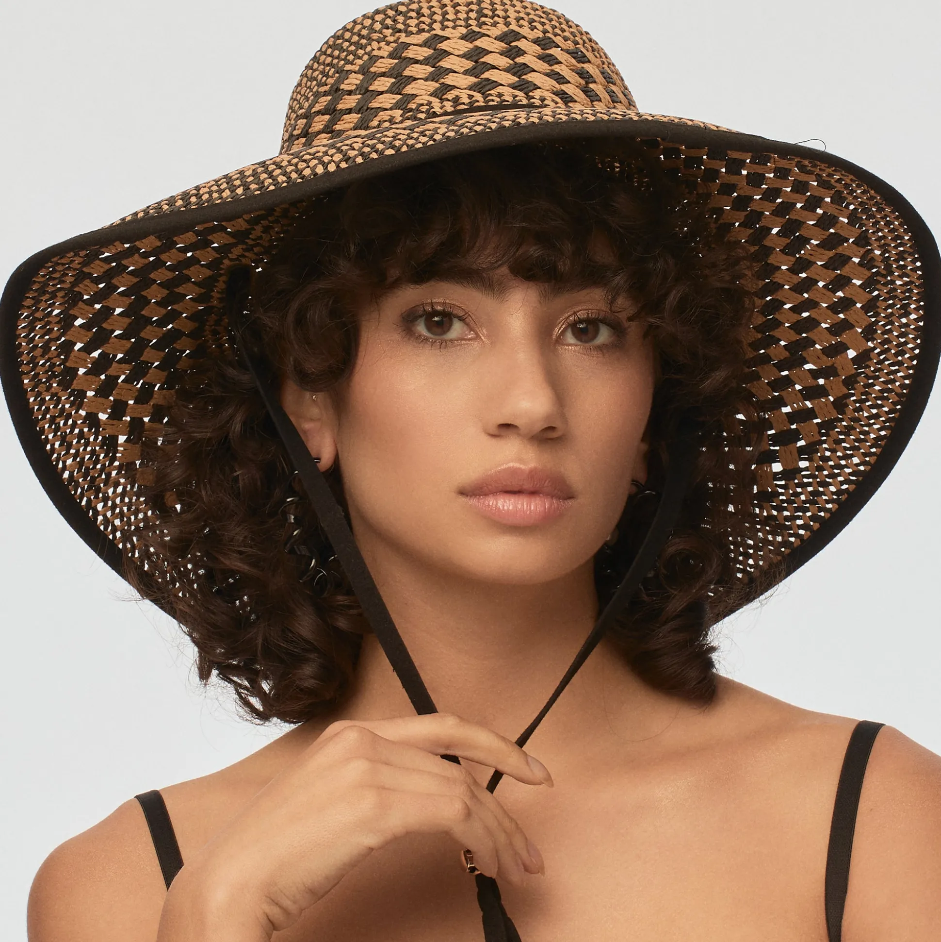 NEUTRAL NIGHT BRIELLE CHECKERED STRAW HAT