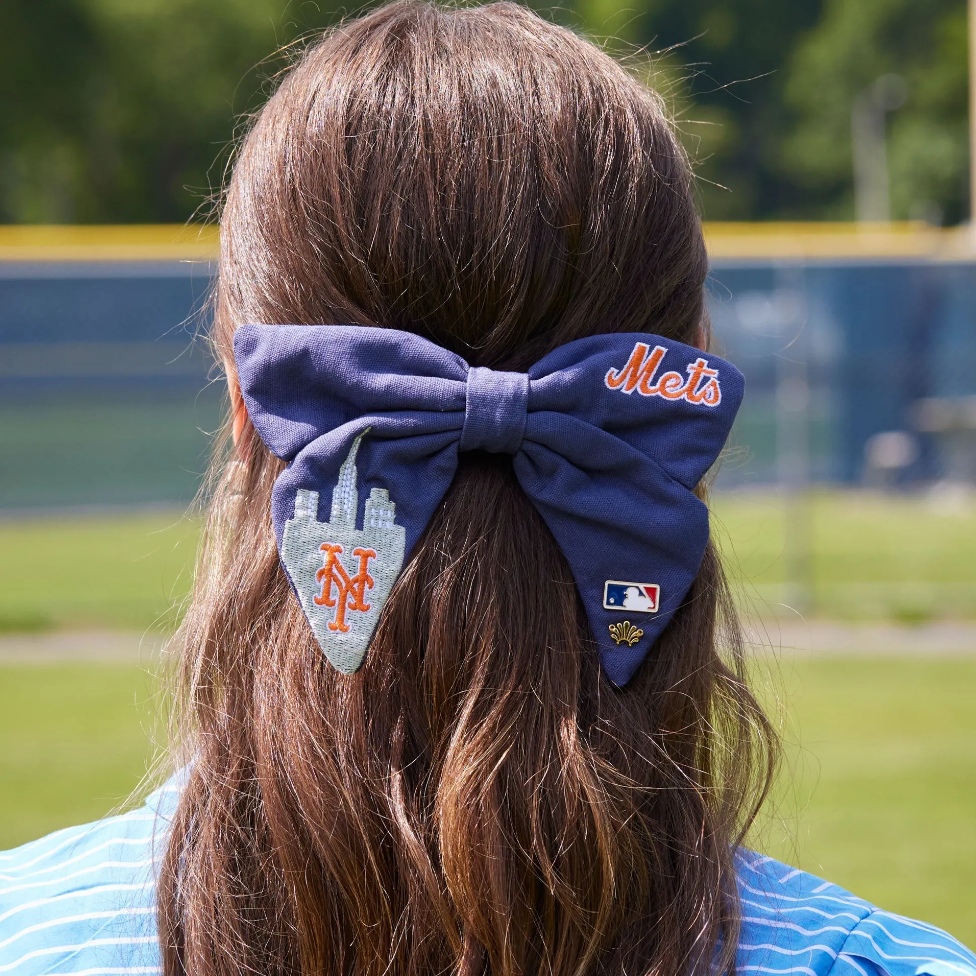 NEW YORK METS LELE SADOUGHI / MLB NAVY BOW BARRETTE