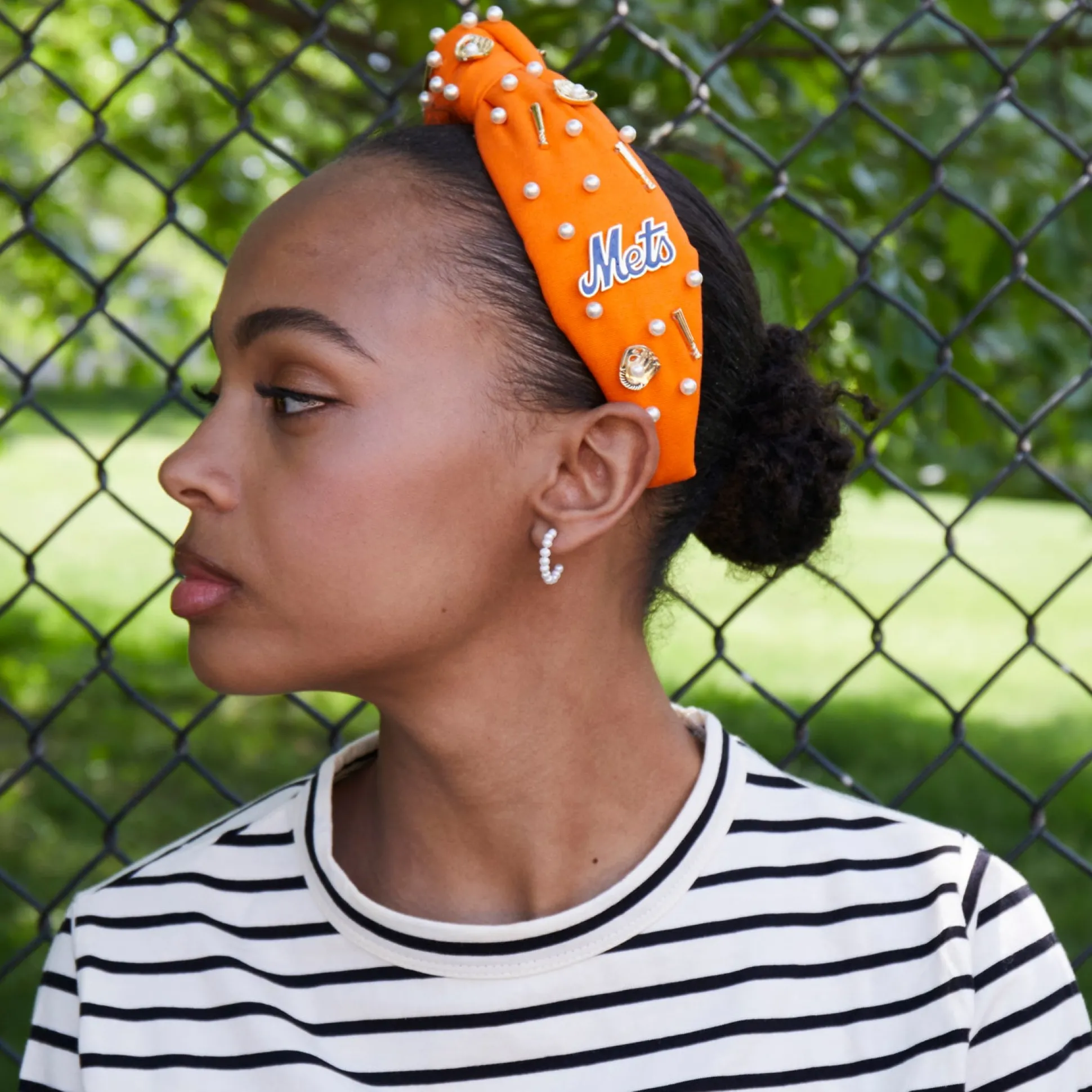 NY METS LELE SADOUGHI / MLB ORANGE EMBELLISHED KNOTTED HEADBAND