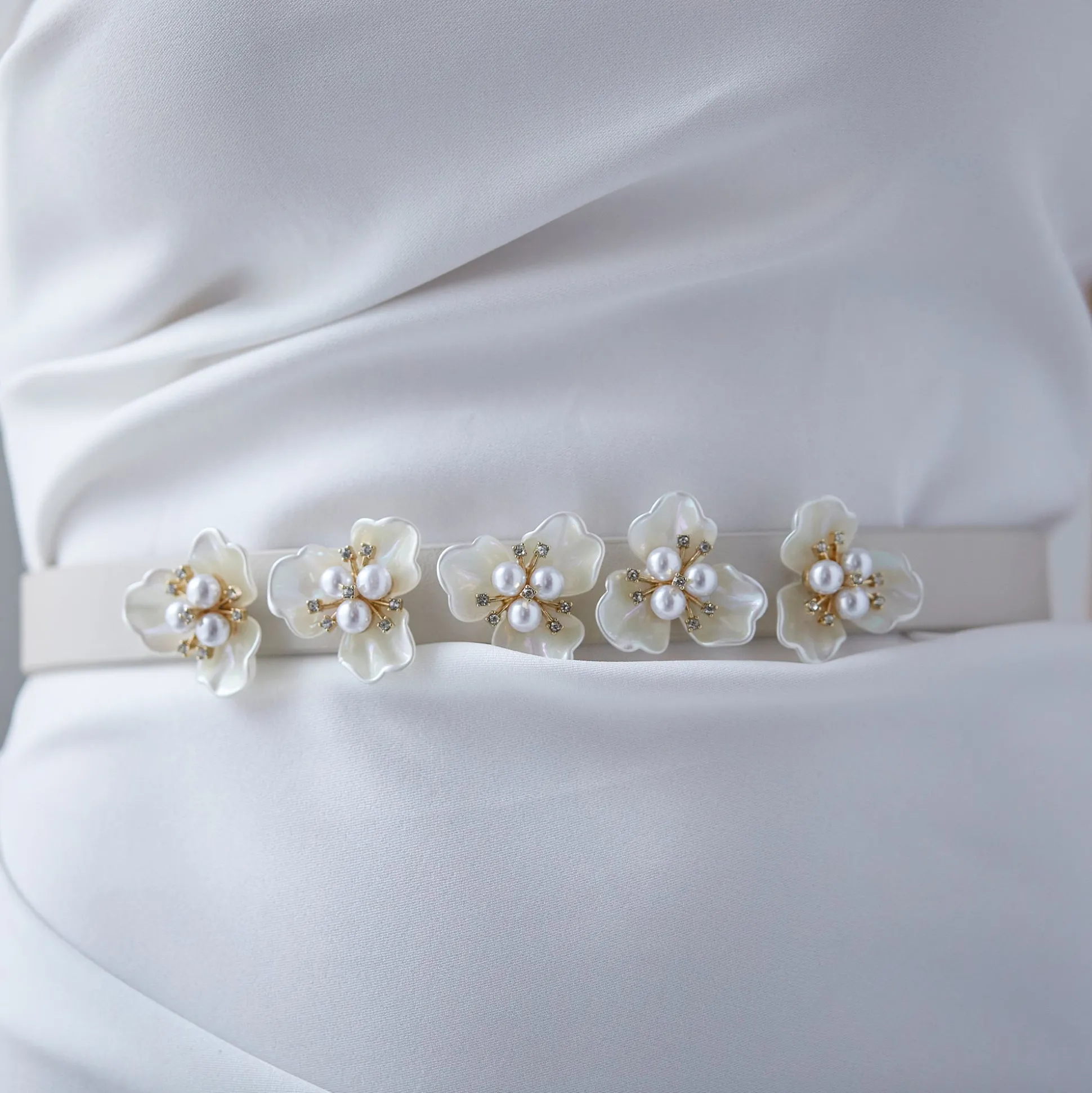 PEARL BLOSSOM MATILDA BELT