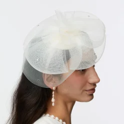 *PRE-ORDER* IVORY FLORAL VEIL FASCINATOR